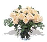 11 adet beyaz gül vazoda  Ordu online çiçekçi , çiçek siparişi 